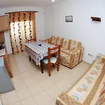 شقة Eleana &