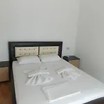 Apartment Eleana &