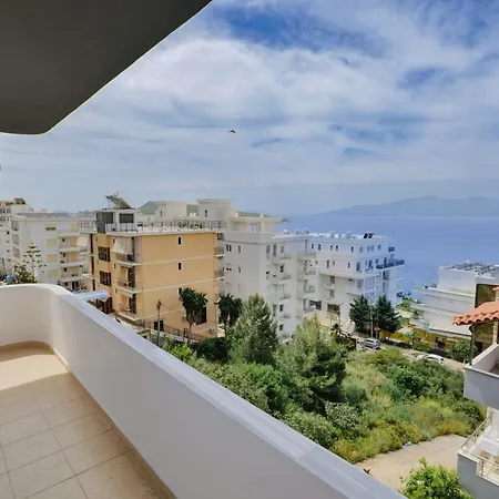 Eleana & Sarandë