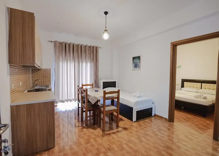 Apartament Eleana & *