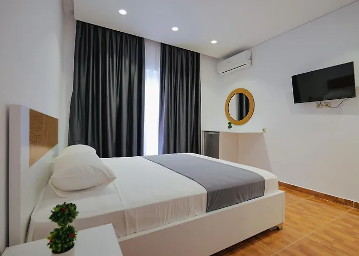 Eleana & Apartament