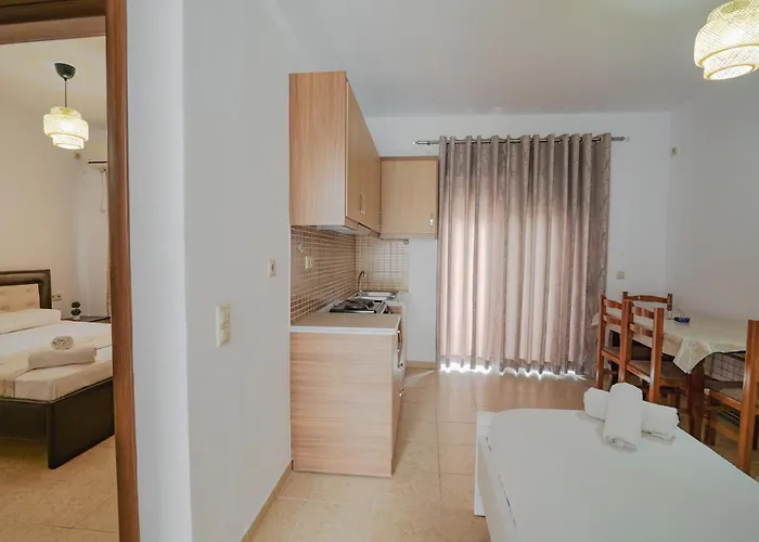 Eleana & Apartament