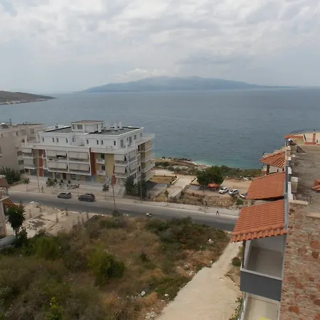 Apartmán Eleana & *