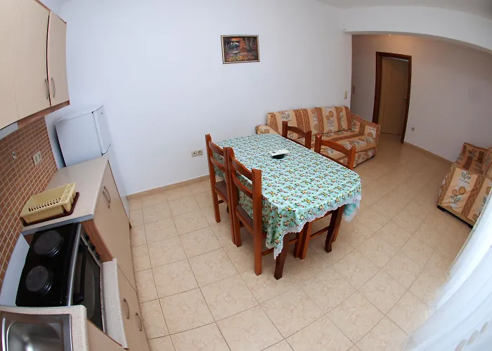 公寓 Eleana & Sarandë