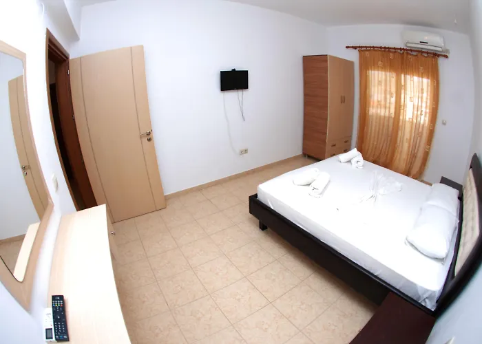 公寓 Eleana & Sarandë