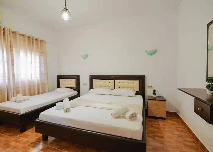 Eleana & 公寓 Sarandë