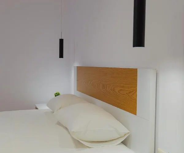 公寓 Eleana & Sarandë